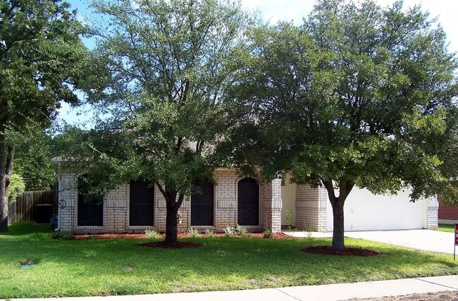 Building Photo - 4108 N Summercrest Loop