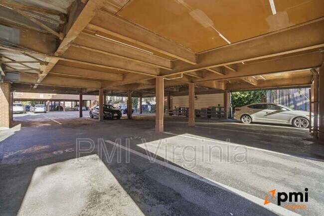 Building Photo - 1210 Stockley Gardens