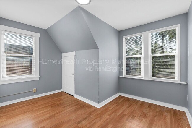 Building Photo - 44 Blakemore Pl