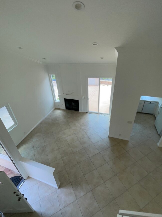 Building Photo - 7110 Caminito Zabala