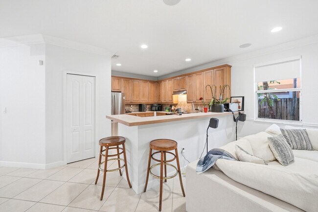 Building Photo - 16372 SW 62nd Ter