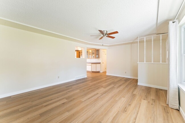 Building Photo - 7813 Webster Way