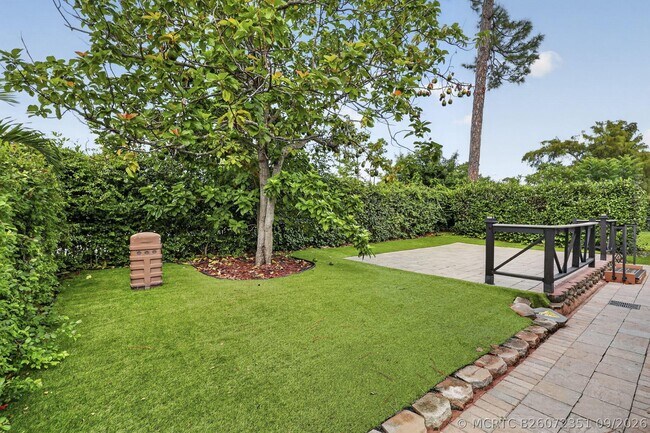 Building Photo - 1504 Lake Breeze Dr