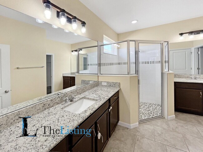 Building Photo - 4347 Renly