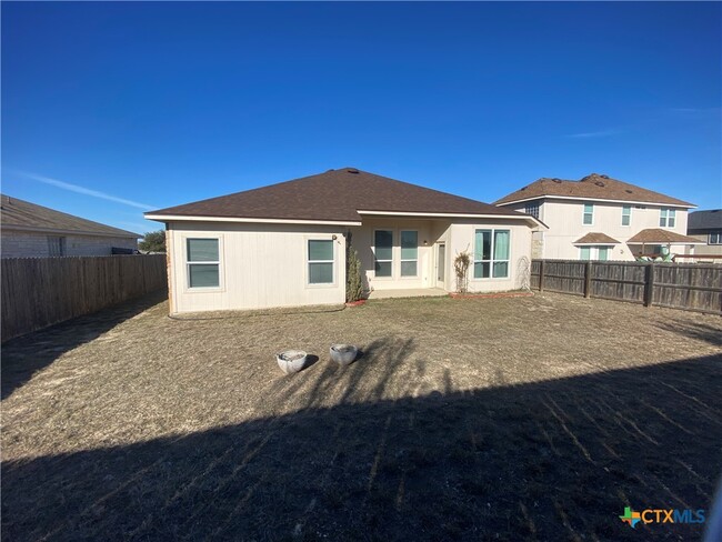 Primary Photo - 6210 Blayney Dr