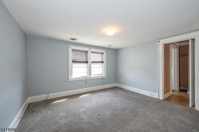 Building Photo - 41 Beekman St