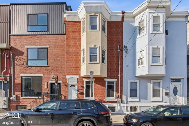 Building Photo - 1729 Reed St