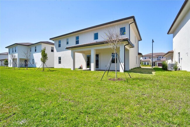 Building Photo - 4390 SW 122nd Terrace