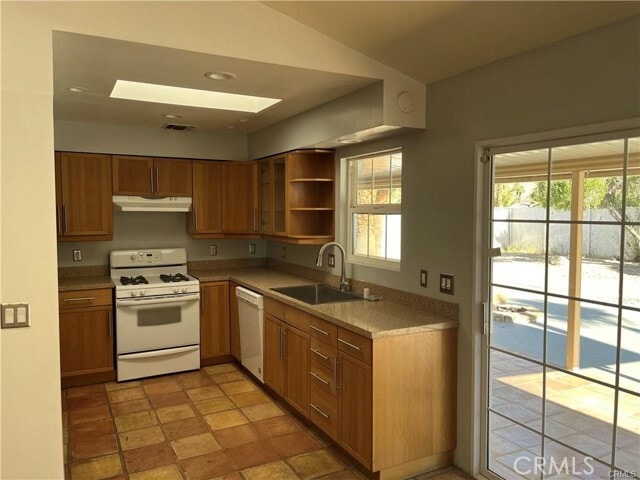 Building Photo - 68085 Valley Vista Dr