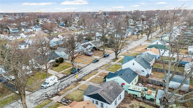 Building Photo - 13514 Emery Ave