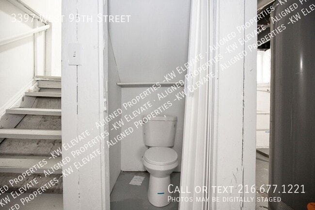 Building Photo - 3397 W 95th St
