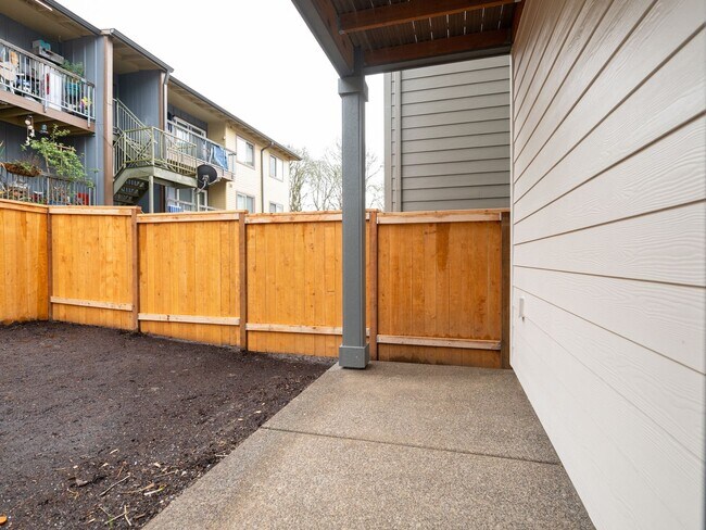 Building Photo - 9381 SW Eunice Ln