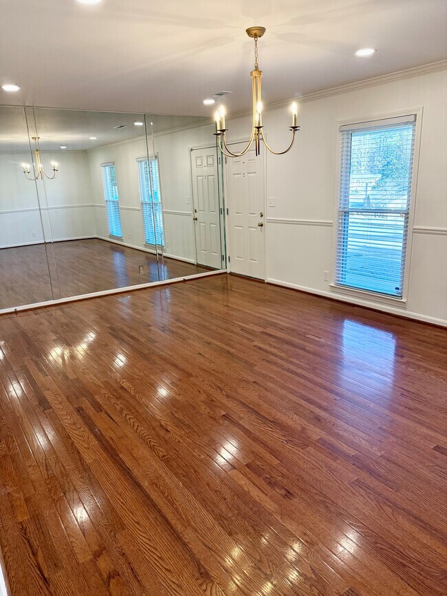 Building Photo - 1524 Galway Bay Cir