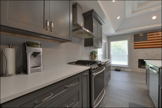 Building Photo - Coming Soon!