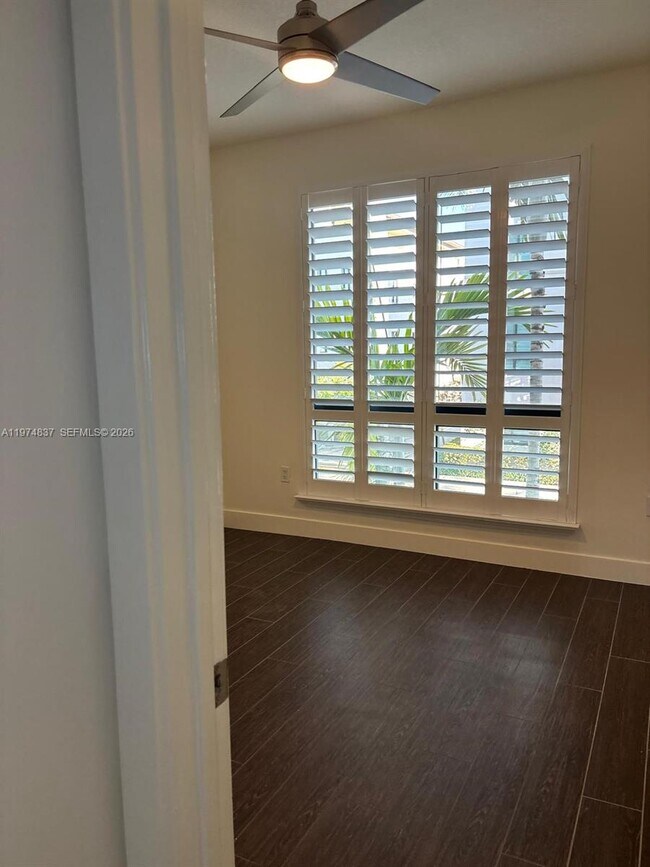 Building Photo - 4700 NW 84th Ave