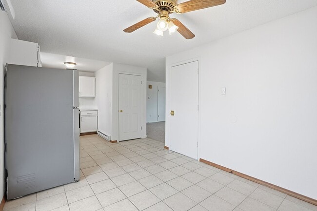 Building Photo - 1916 N 8th St