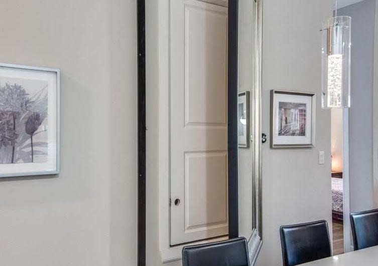 Building Photo - 5015 Meridian Ln