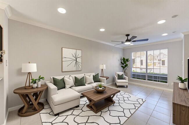 Building Photo - 2002 Gentryside Dr