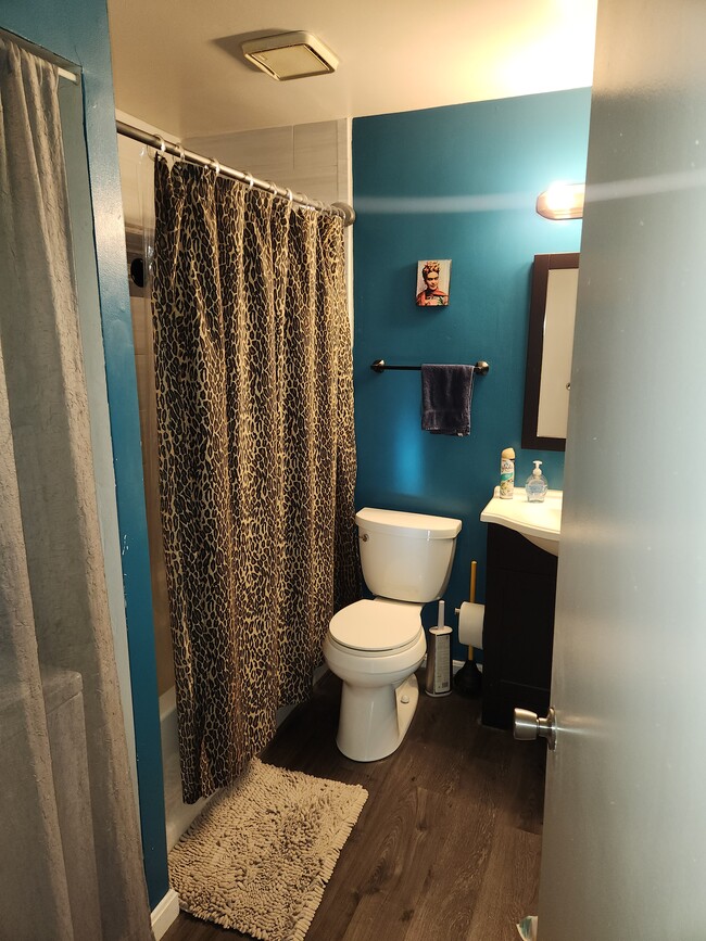 Building Photo - 1637 Carriage House Terrace