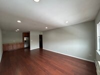 Building Photo - 696 Elm Pl