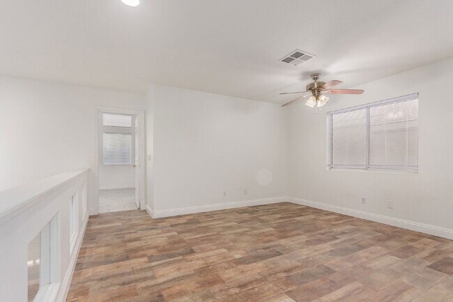 Building Photo - 2538 N 131st Ln