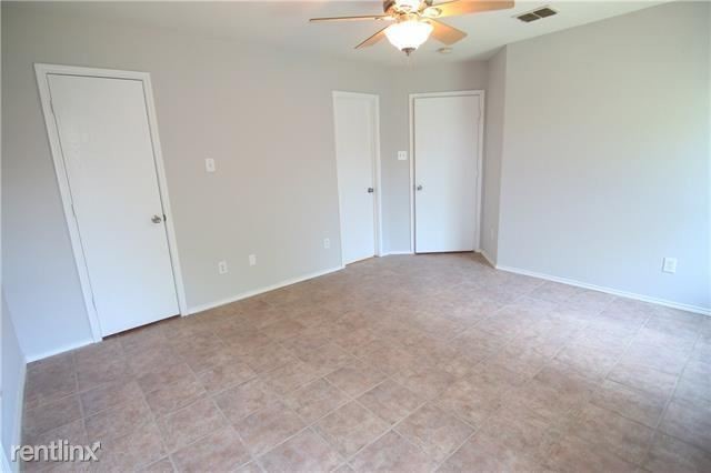 Building Photo - 2 br, 1 bath House - 1413 Pine Lane