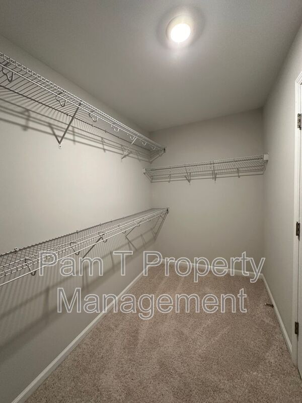 Building Photo - 87 Dunnoman Dr