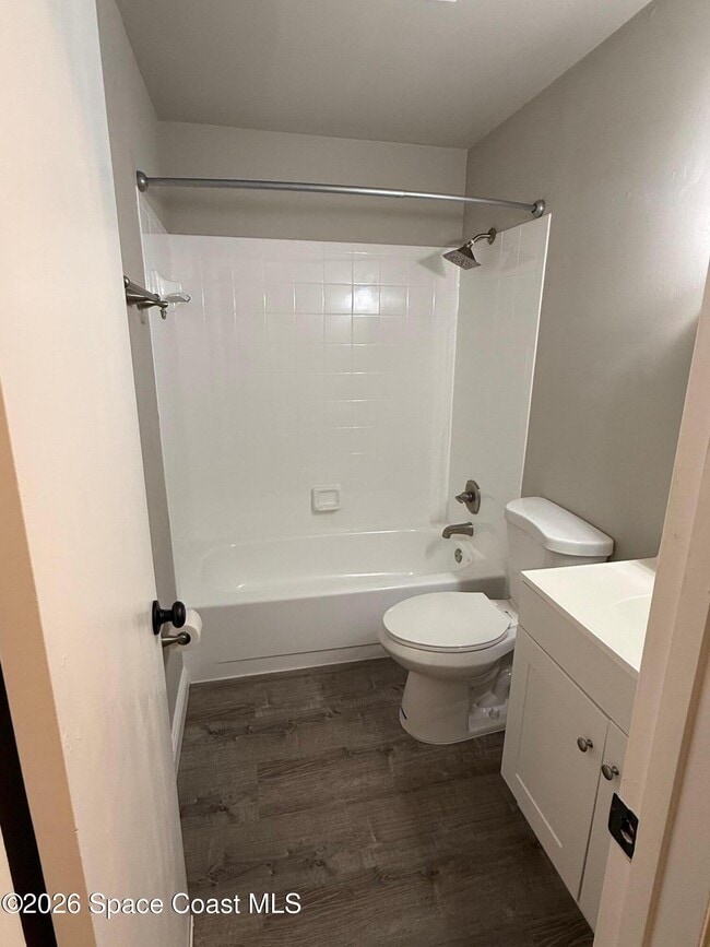 Building Photo - 1425 Croftwood Dr