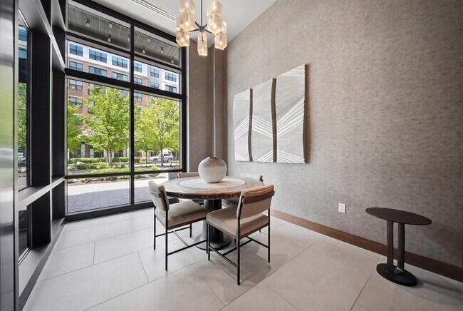 Building Photo - 18 Artisan Dr
