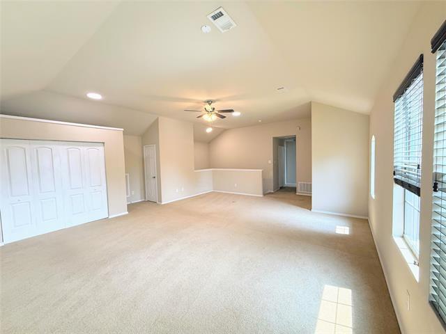 Building Photo - 1061 English Ivy Dr