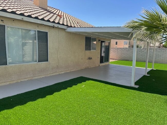 Building Photo - Single Story located in 89031