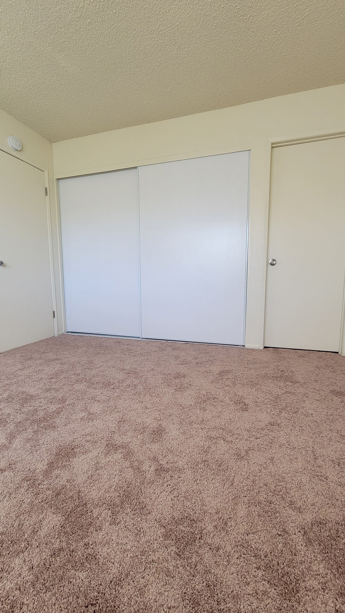 Building Photo - 15549 Barranca Way