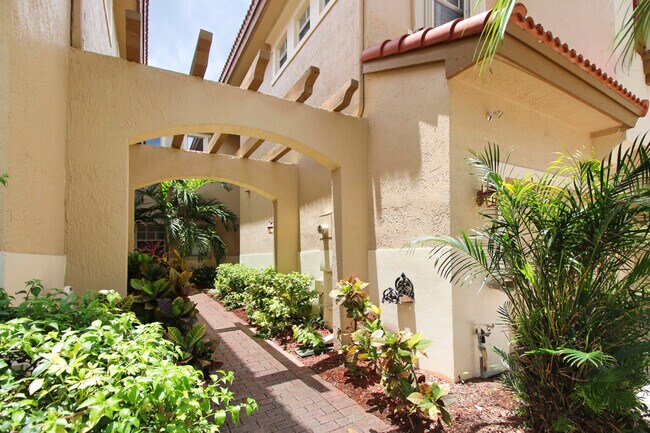 Building Photo - 5794 NW 119th Terrace