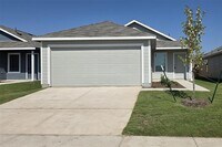 Building Photo - 414 Finch Cir