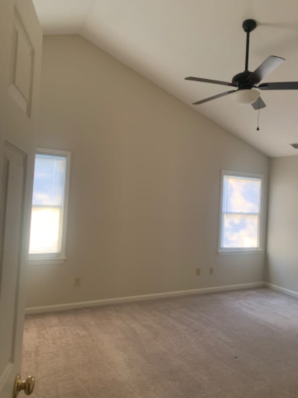 Building Photo - 3737 White Pine Dr