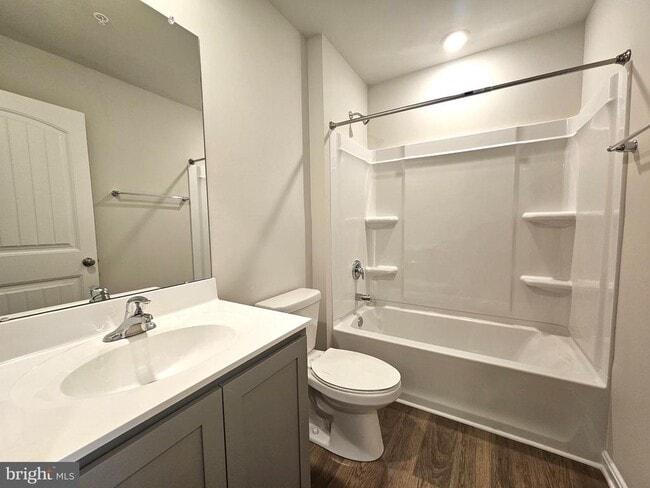 Building Photo - 1410 SUGARPLUM Ln