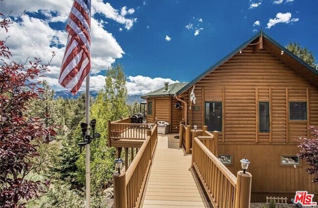 Building Photo - 1165 Green Mountain Dr