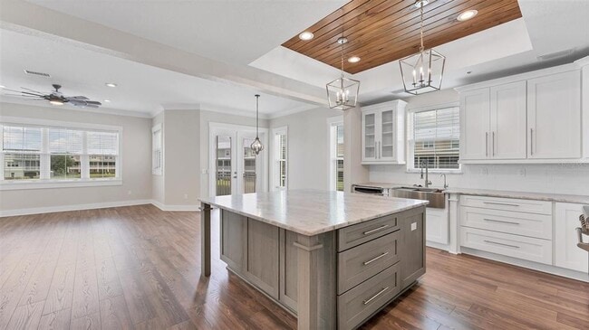 Building Photo - 10395 Coral Landings Ln