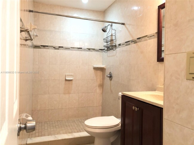 Building Photo - 11191 SW 63rd Terrace