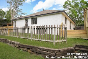 Building Photo - 940 Hedgestone Dr