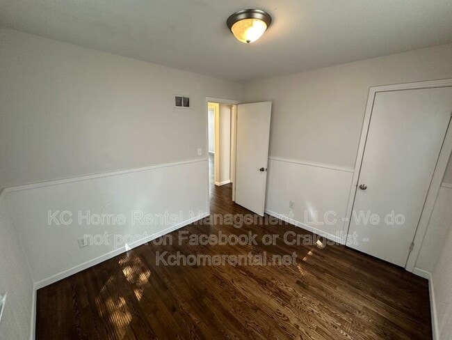 Building Photo - 8214 Jarboe St