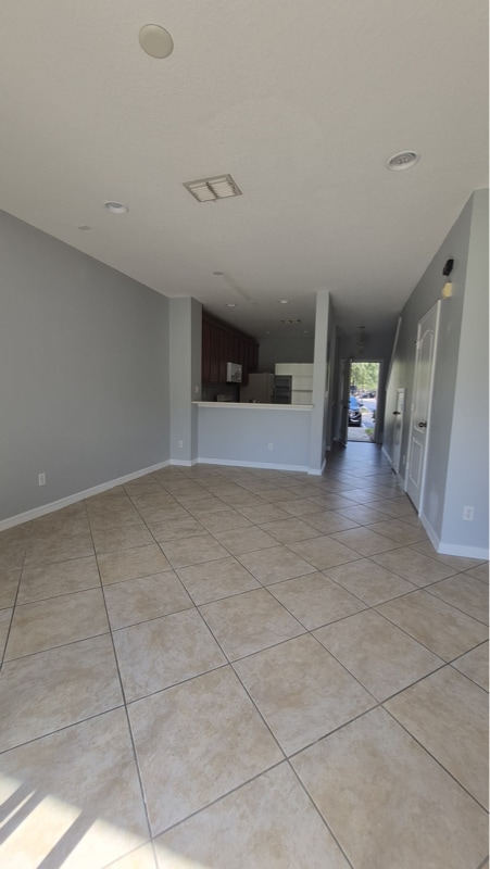 Building Photo - 10450 Manderley Way