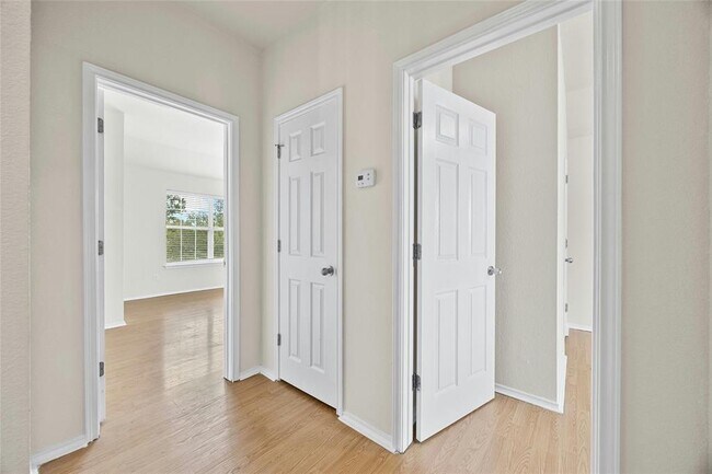 Building Photo - 2101 Rachel Ln