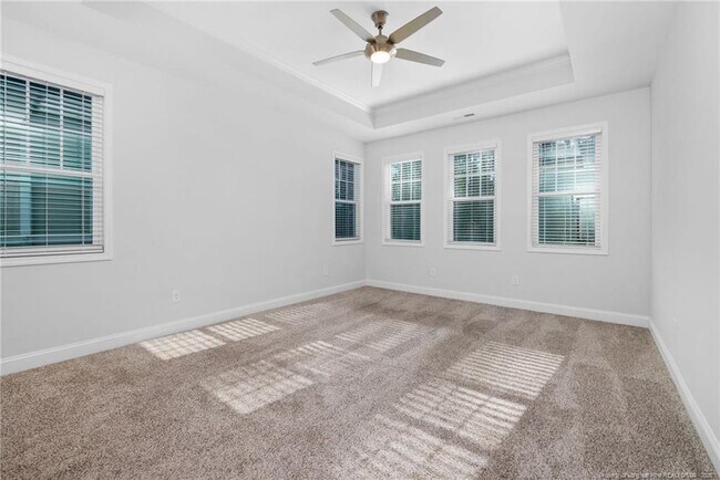 Building Photo - 107 Glenwood Ct