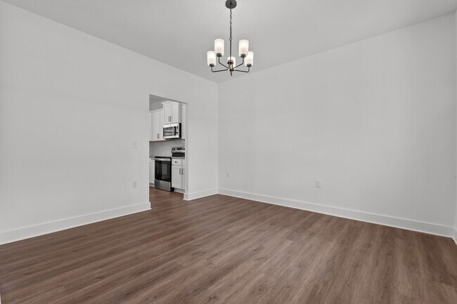 Building Photo - 1571 Scull Rd