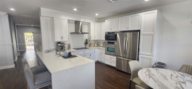 Building Photo - 833 Vista Meadows Dr