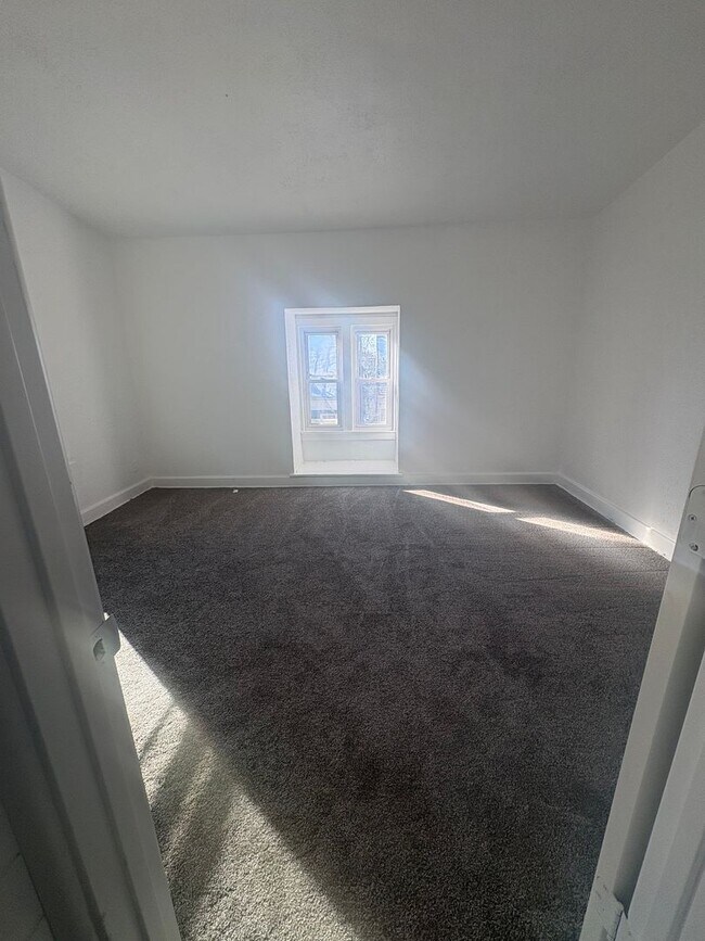 Building Photo - Coming Soon!