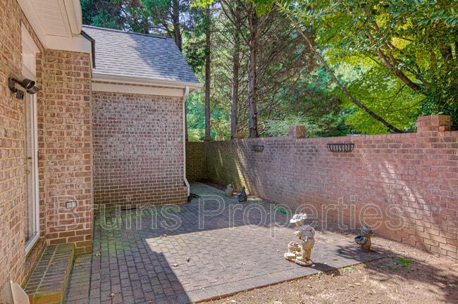 Building Photo - 8 Indigo Cove