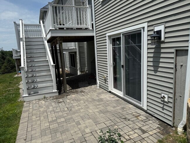 Building Photo - 143 Brookview Rd