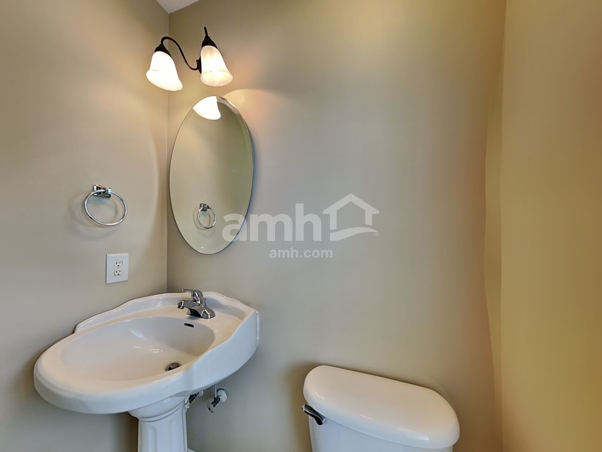 Building Photo - 4466 Timberwood Dr